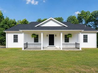 401 Ann Marie Dr, Bridgeport, WV 26330