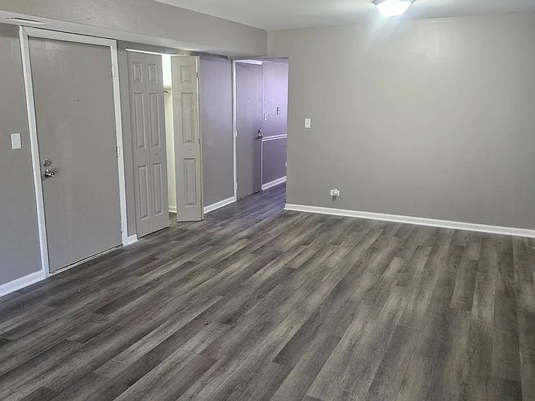 1441 E Ports O Call Dr — Photo 2