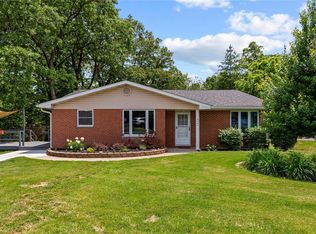 2364 Seminary Rd, Brighton, IL 62012
