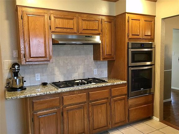 5th image of 3258 Woodhollow Cir