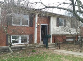 6932 Norlynn Dr, Louisville, KY 40228