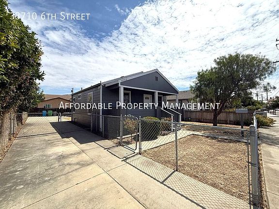 2nd image of 33710 6th St