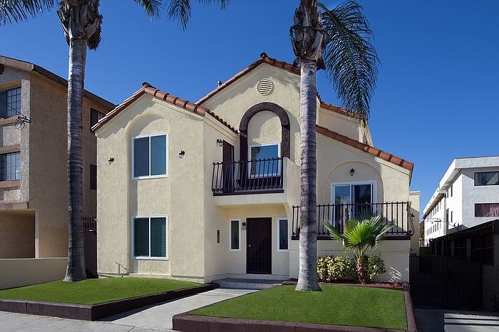 1st image of 11449 Menlo Ave APT 3