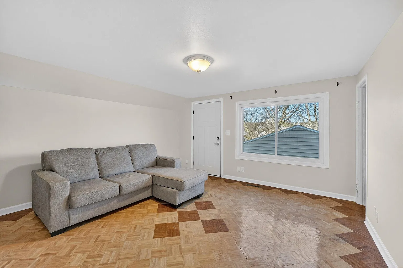 1 bed, 750 sqft, $1,295 — Photo 2