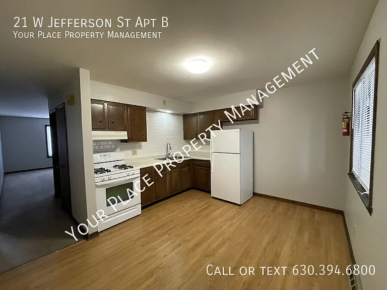 21 Jefferson St #B — Photo 3
