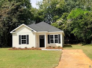 709 American Blvd, Warner Robins, GA 31093