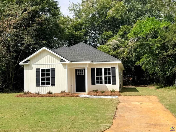 709 American Blvd, Warner Robins, GA 31093