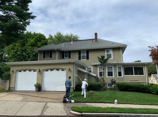 40 Warwick Rd, Melrose, MA 02176