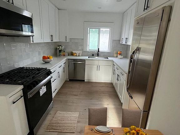 3rd image of 109 E Alberta St #125