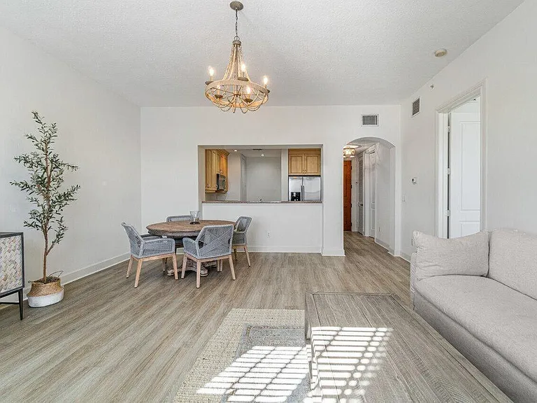 200 NE 2nd Ave #401 — Photo 16