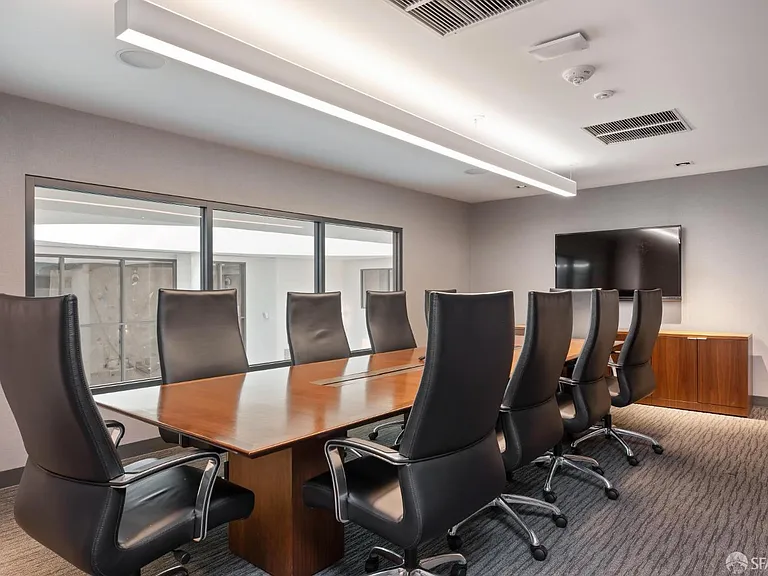201 Folsom St #33D — Photo 42