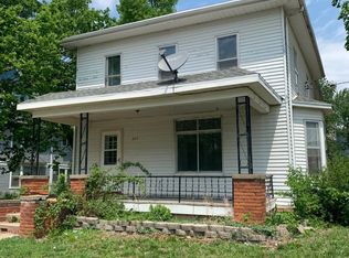 304 Maple St, Axtell, KS 66403