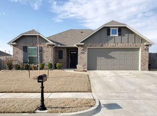 12013 E 110th Ct N, Owasso, OK 74055