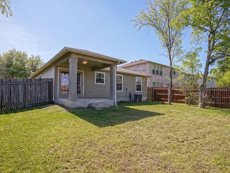 7718 Cedar Farm — Photo 31