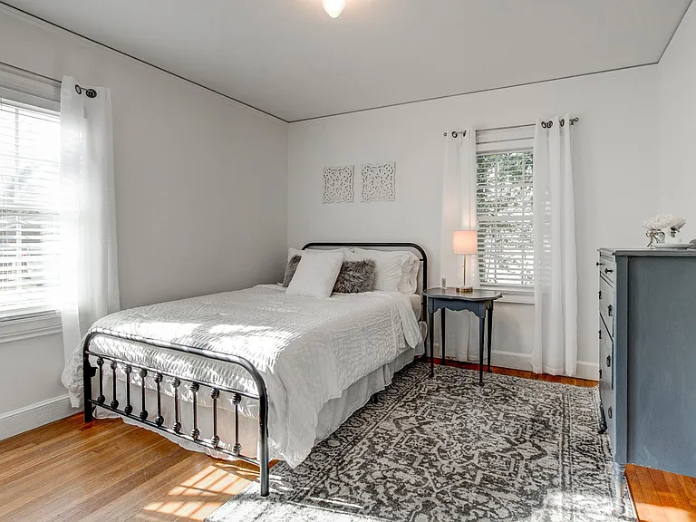 626 Myers Ln — Photo 16