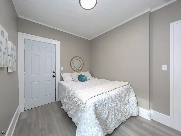 1574 Cohassett Ave — Photo 15
