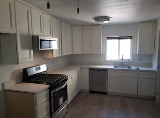 2748 Alcala St, Antioch, CA 94509