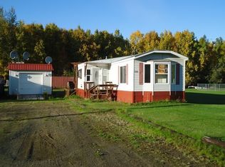 1392 Still Valley Rd E, North Pole, AK 99705