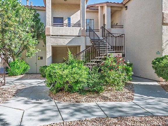 5th image of 1830 N Buffalo Dr Unit 1031