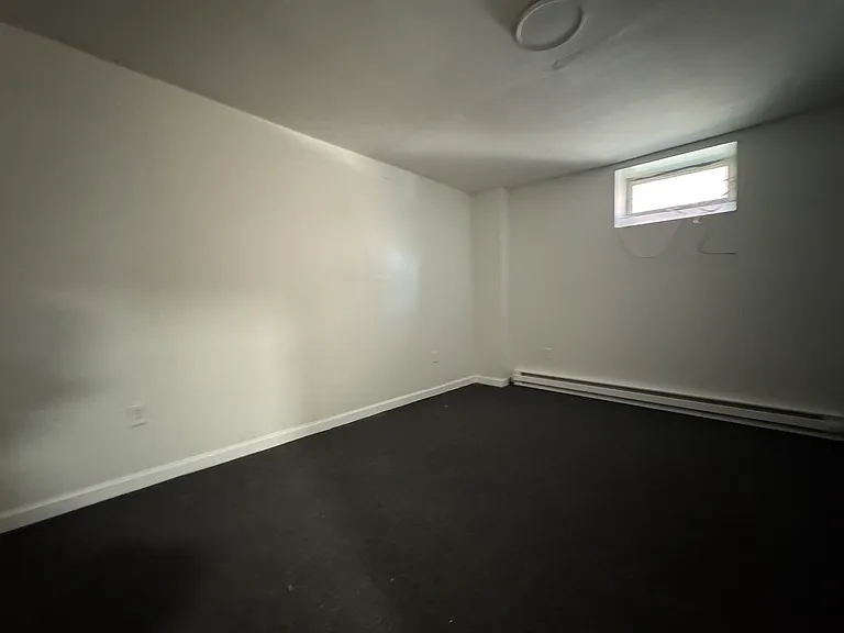 205 S Leonard St #1L — Photo 7