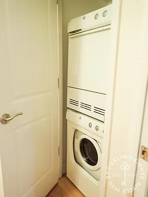 Rented by Brooklyn Heights Real Estate Inc | media 10