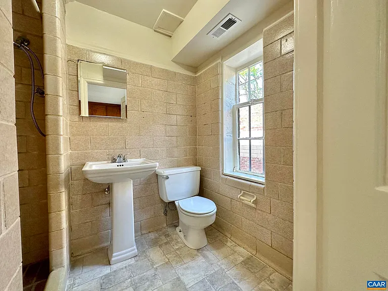 2278 Hansens Mountain Rd — Photo 26