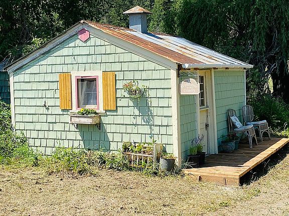 5th image of 3570 Long Prairie Rd