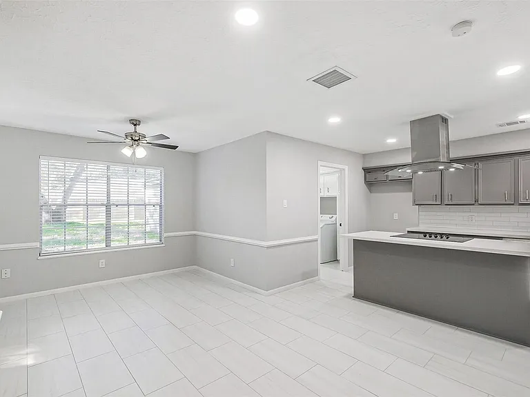 20506 Park Pine Dr — Photo 14