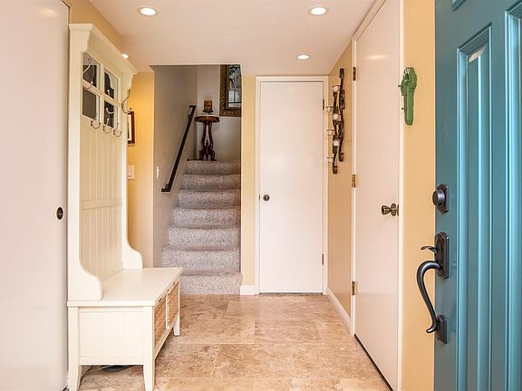 5th image of 2097 Penasquitas Dr
