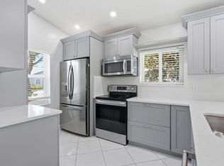 8621 Jasmine Way, Boca Raton, FL 33496
