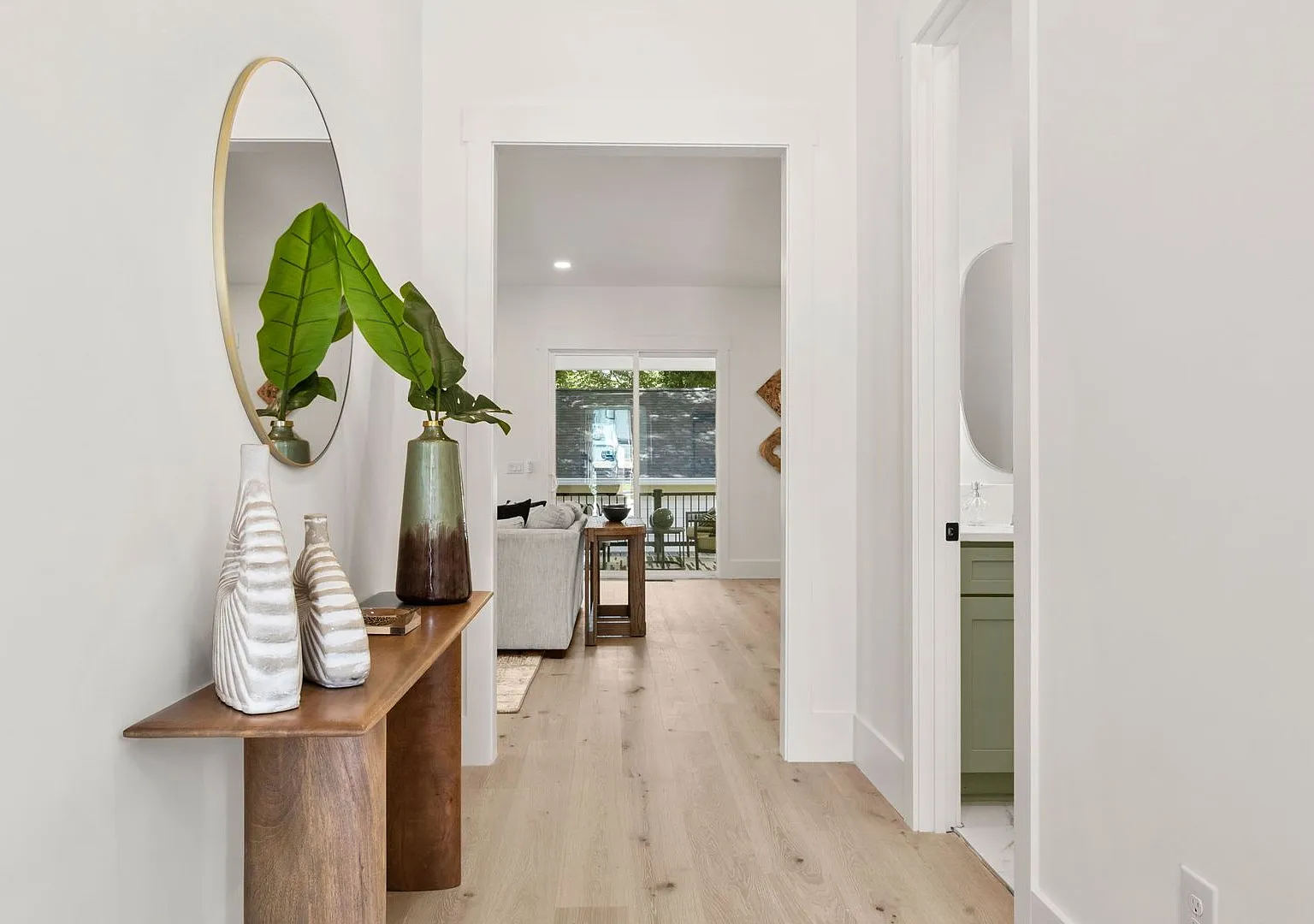 1127 Allen Street — Photo 4