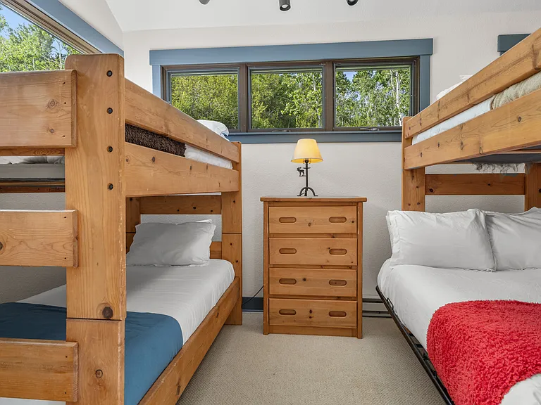 Twin Single Bunk Bed #2 | 2nd Level