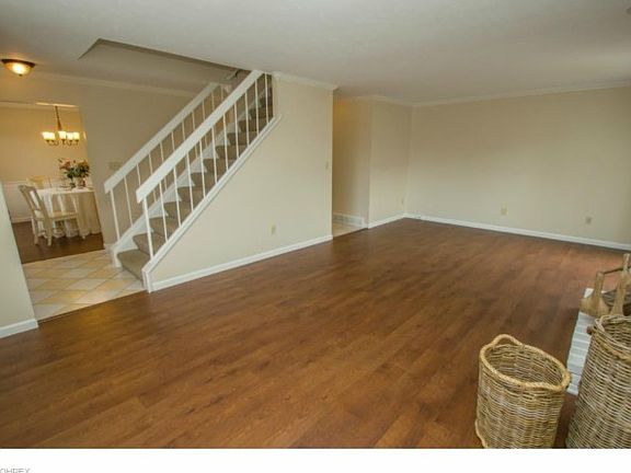 3rd image of 32539 Jefferson Dr #20