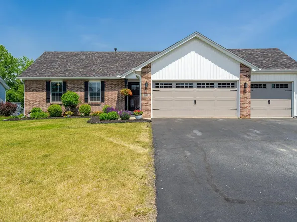 813 Dr Clark Way, South Beloit, IL 61080