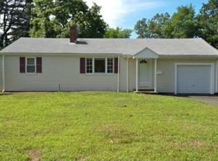 56 Garden St, Sharon, MA 02067