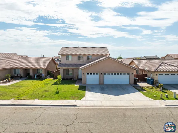 2323 Victoria Ct, Imperial, CA 92251