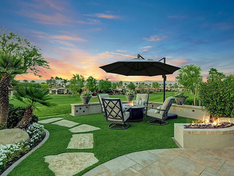 210 Gold Canyon Dr — Photo 2