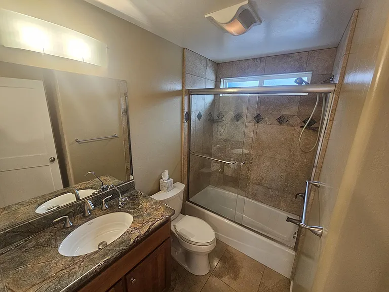 335 Las Vegas St #1 — Photo 27