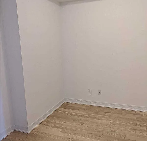 9205 Yonge St #1008 — Photo 11