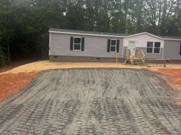 712 Carl Baker Rd, Starr, SC 29684