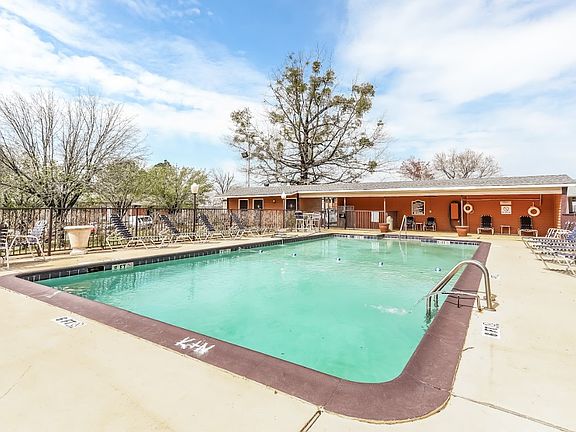 5th image of 660 Valley Crest Dr #758ab5a40