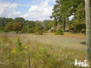 418 Village Rd, Leland, NC 28451