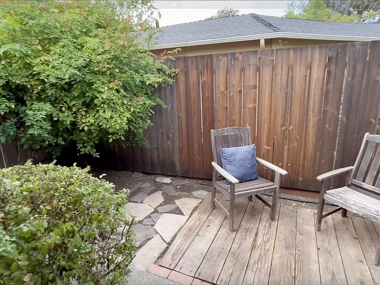 2323 San Juan Ave #8 — Photo 5