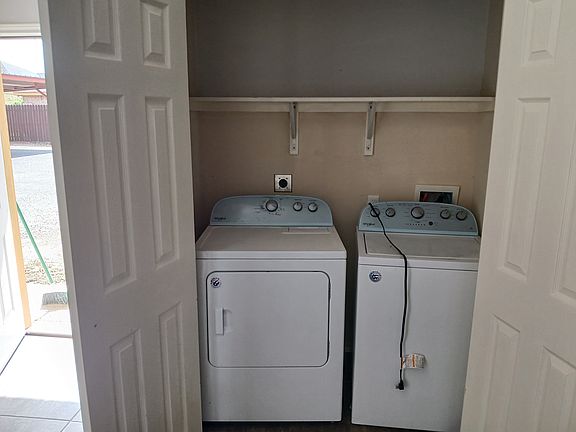5th image of 708 Thompson Rd APT 1