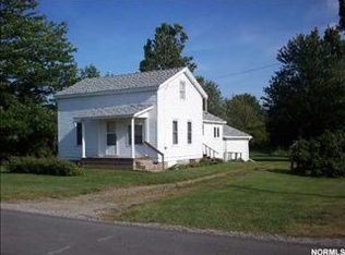 4051 Creek Rd, Conneaut, OH 44030