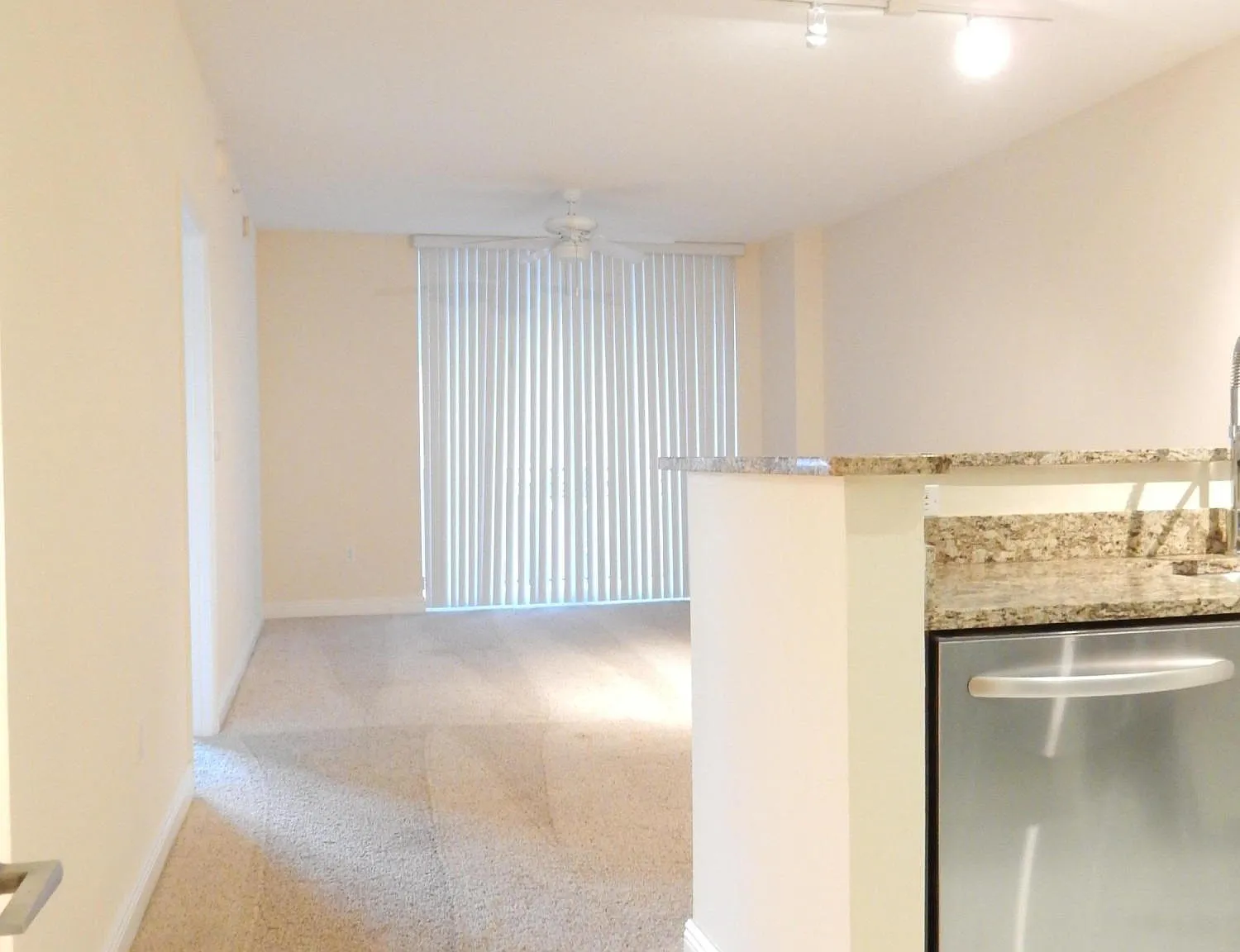 1 bed, 1.0 bath, 755 sqft, $2,900 — Photo 3