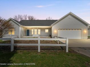 5859 Sleight Rd, Bath, MI