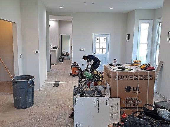 4th image of 5725 Peabody Ave
