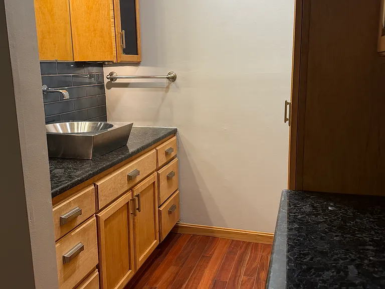 504 Baum St — Photo 11