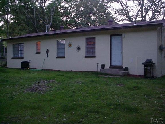 5th image of 303 N Madison Dr